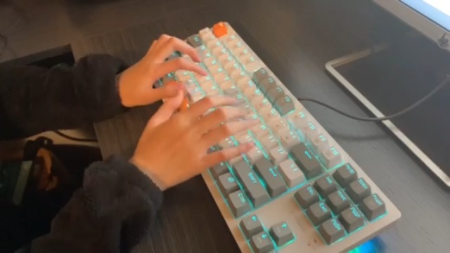 Amazon.com: E-YOOSO Mechanical Gaming Keyboard, Wired 75